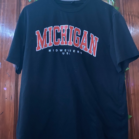 Michigan shein tee - Picture 1 of 1